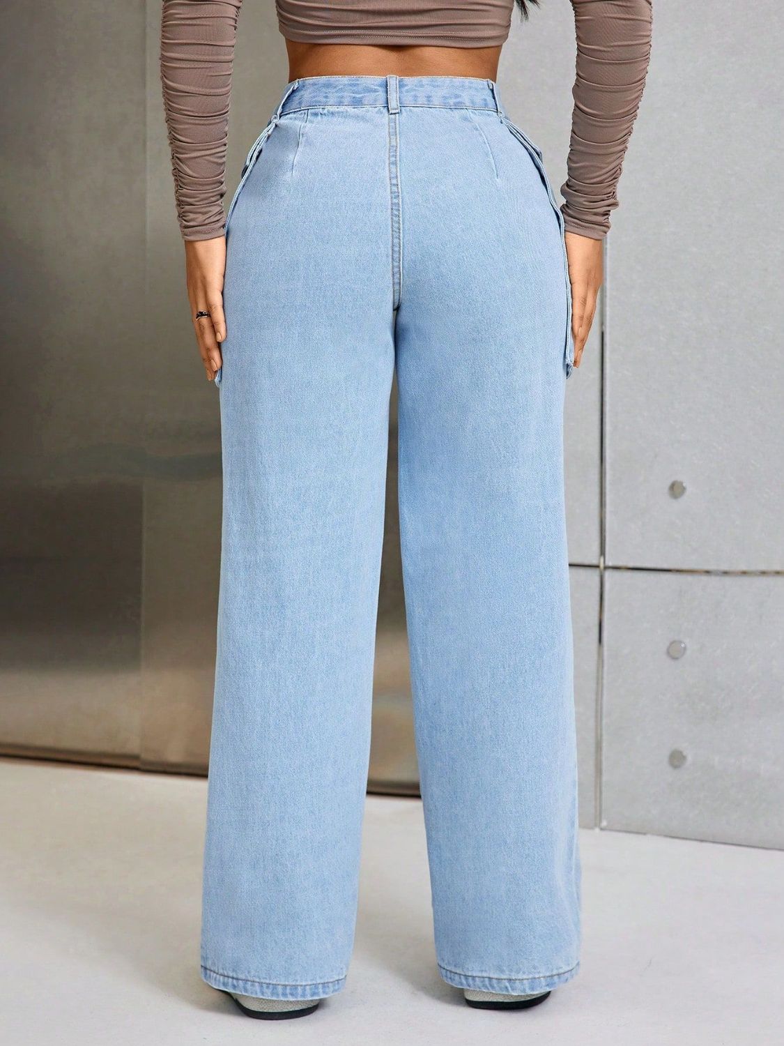 Wide Leg Jeans with Pockets - Tantalize Boutique