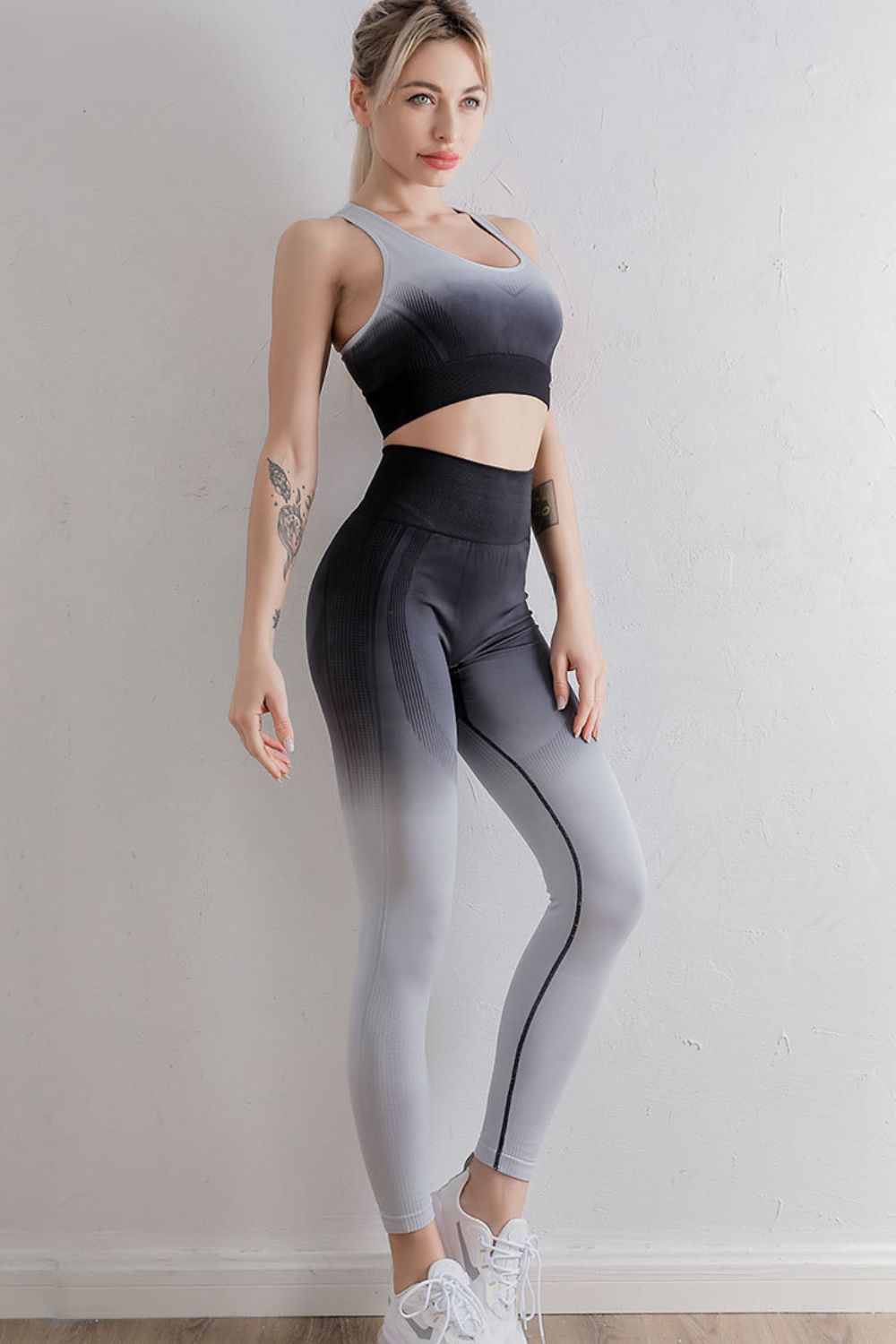 Gradient Sports Bra and Leggings Set - Tantalize Boutique