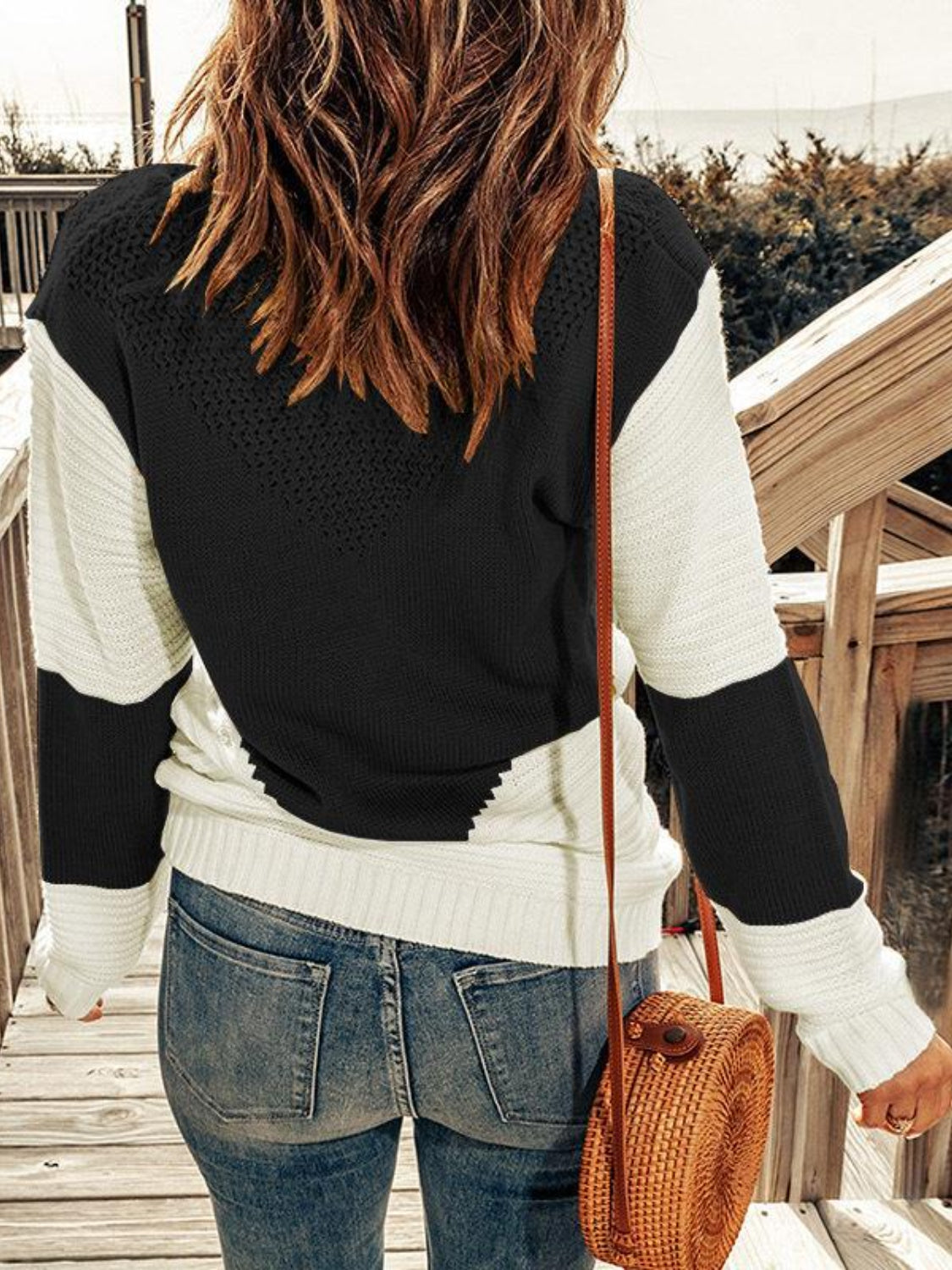 Contrast Round Neck Sweater - Tantalize Boutique