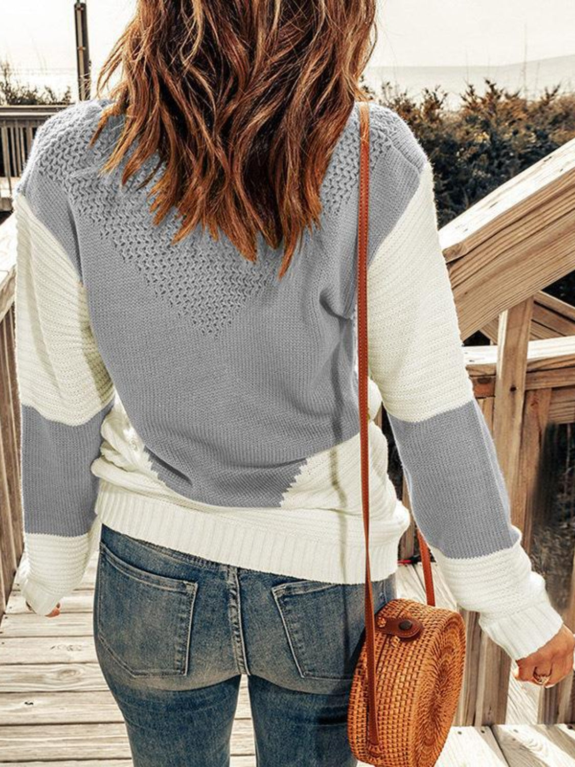 Contrast Round Neck Sweater - Tantalize Boutique