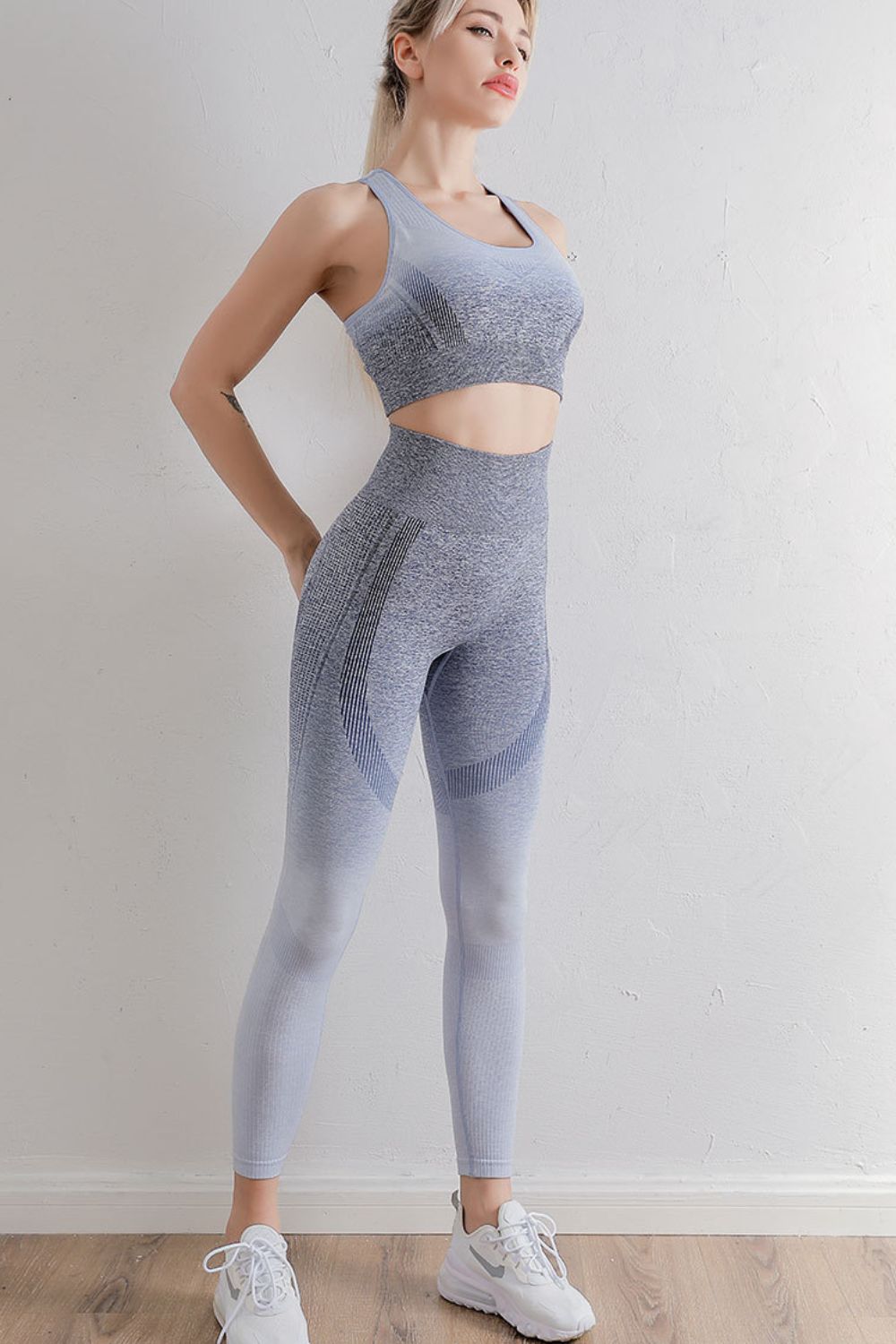 Gradient Sports Bra and Leggings Set - Tantalize Boutique