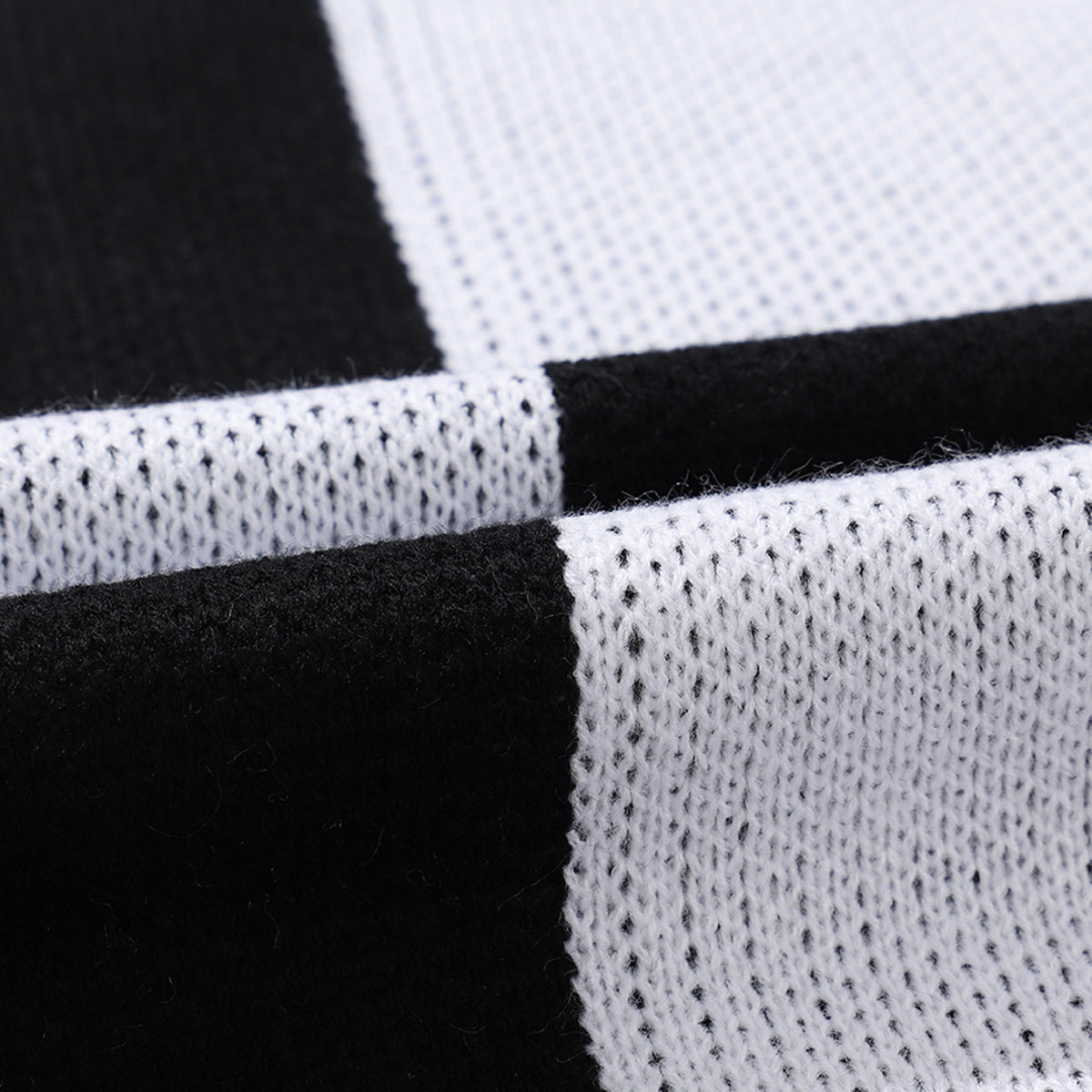 Checkered Half Zip Long Sleeve Sweater - Tantalize Boutique