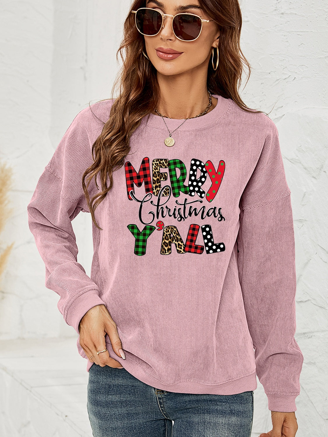 MERRY CHRISTMAS Y'ALL Graphic Sweatshirt - Tantalize Boutique