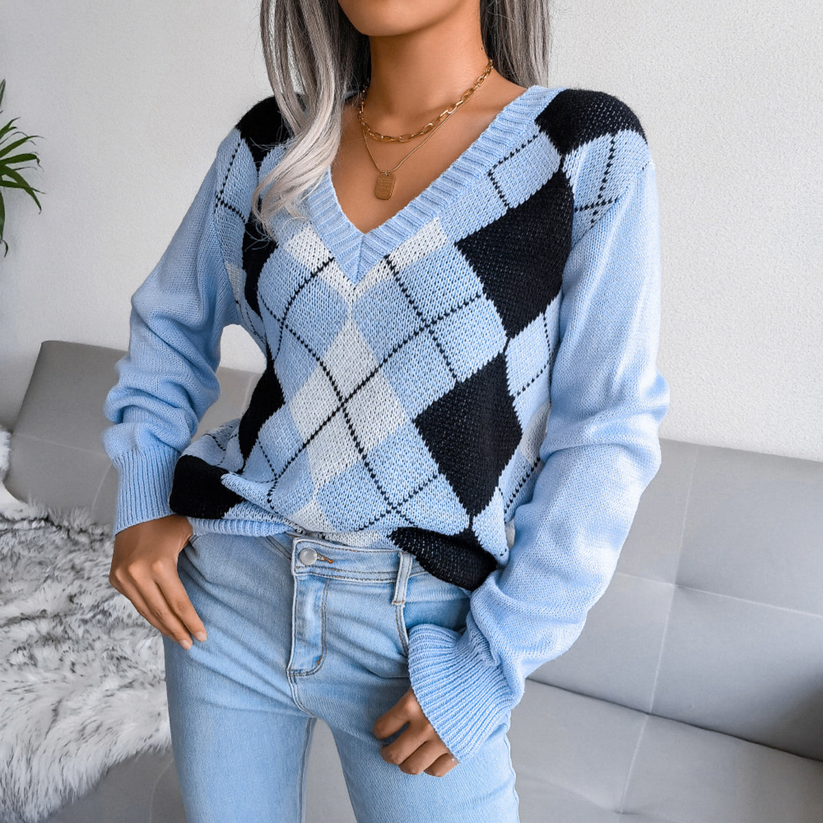 Geometric V-Neck Sweater - Tantalize Boutique