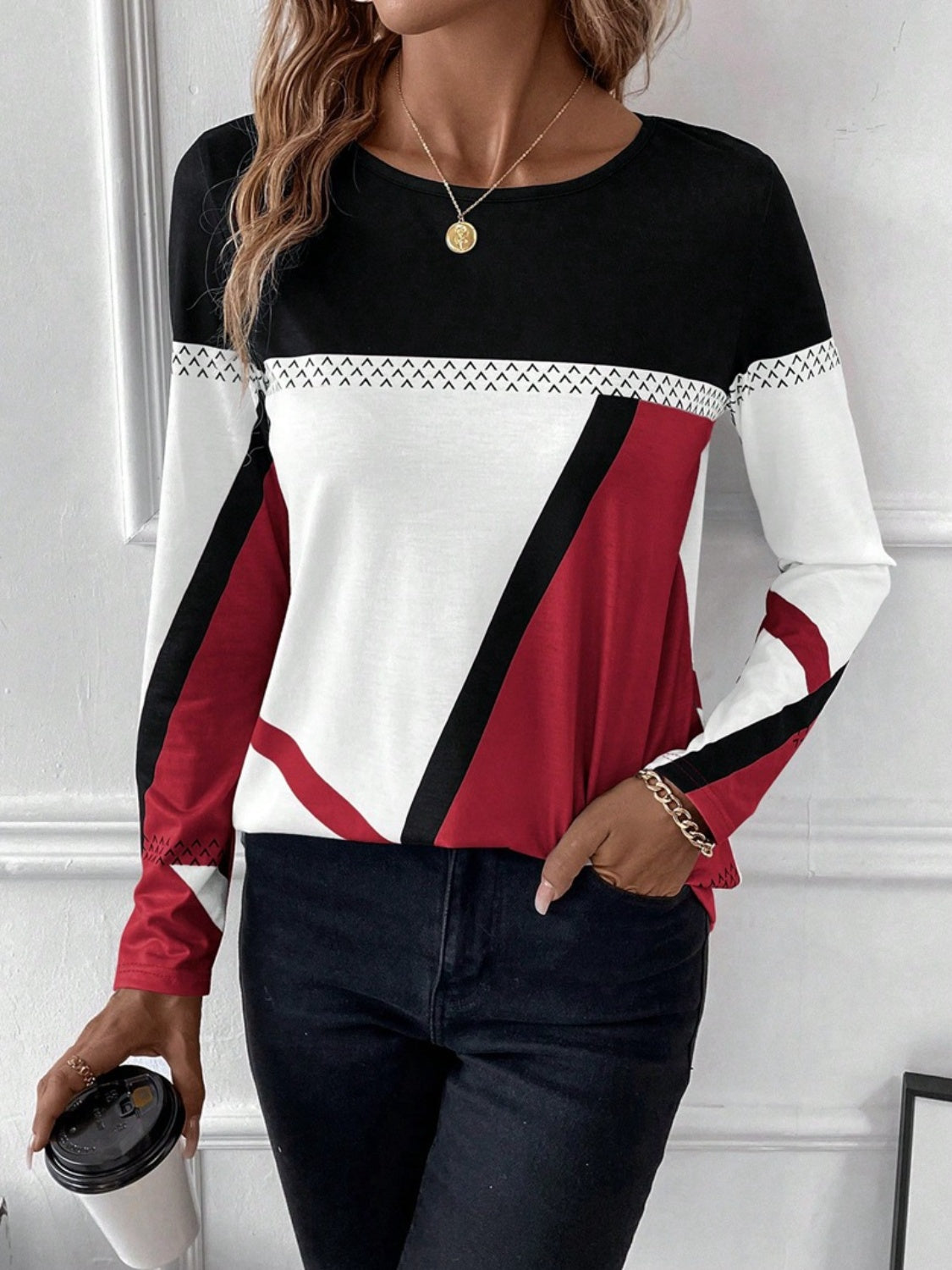Contrast Round Neck Long Sleeve T-Shirt - Tantalize Boutique
