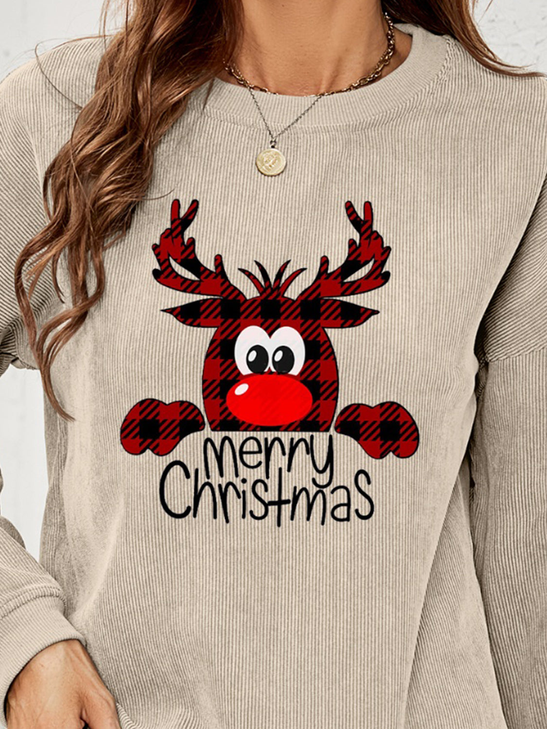 MERRY CHRISTMAS Graphic Sweatshirt - Tantalize Boutique