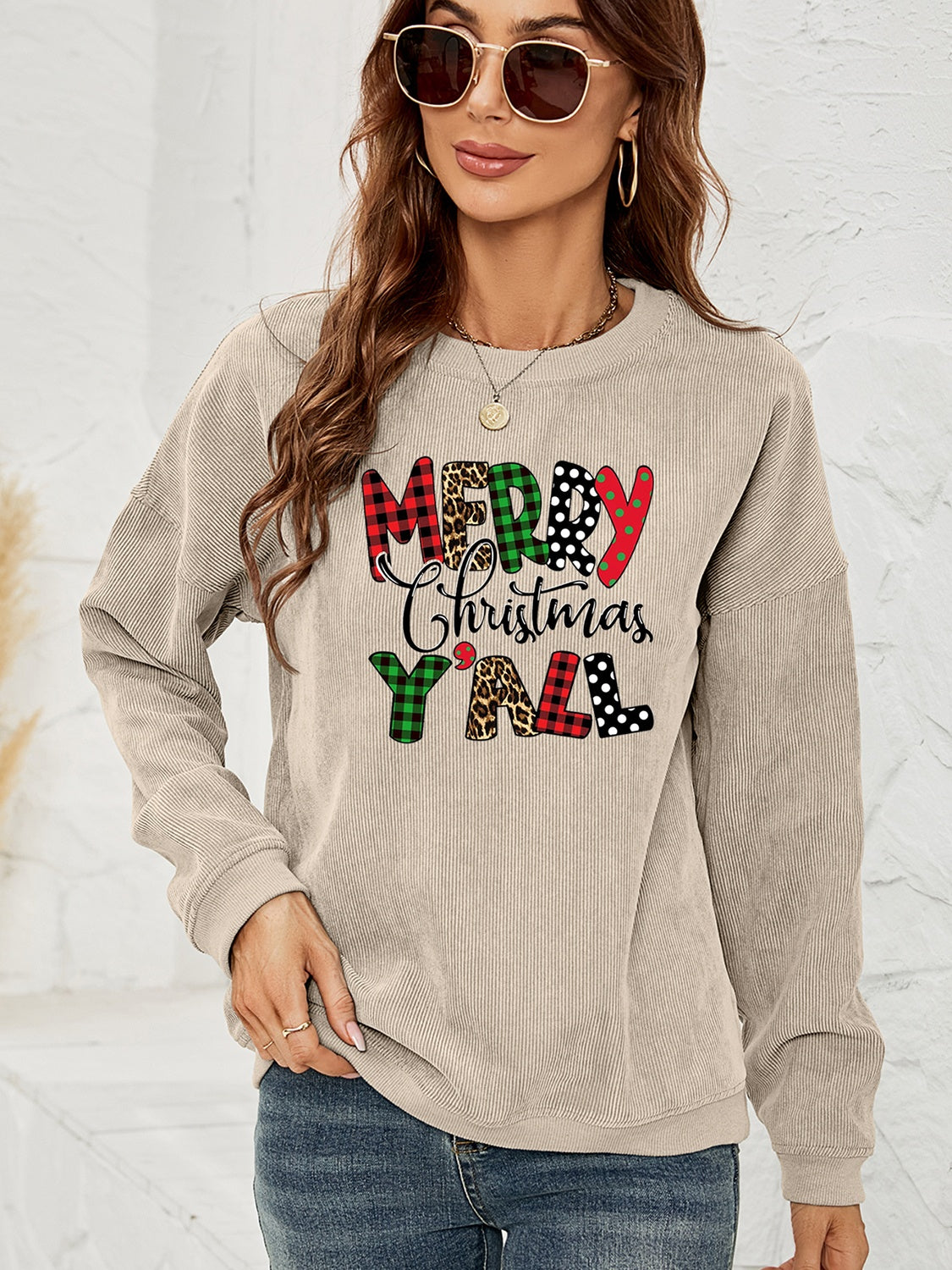 MERRY CHRISTMAS Y'ALL Graphic Sweatshirt - Tantalize Boutique