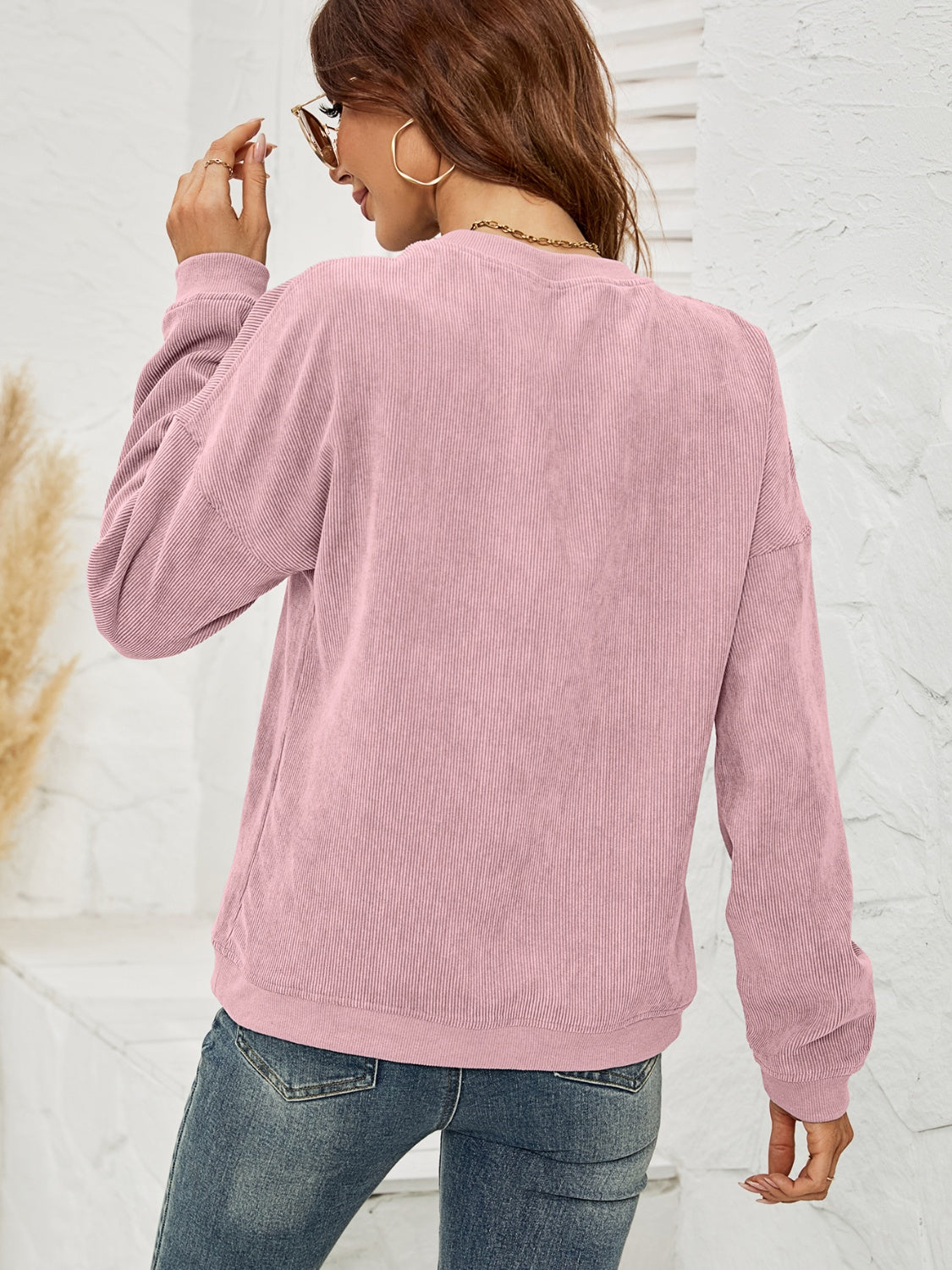 MERRY CHRISTMAS Y'ALL Graphic Sweatshirt - Tantalize Boutique