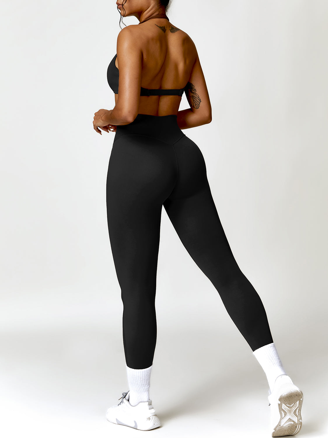 Twisted Halter Neck Bra and High Waist Leggings Active Set - Tantalize Boutique